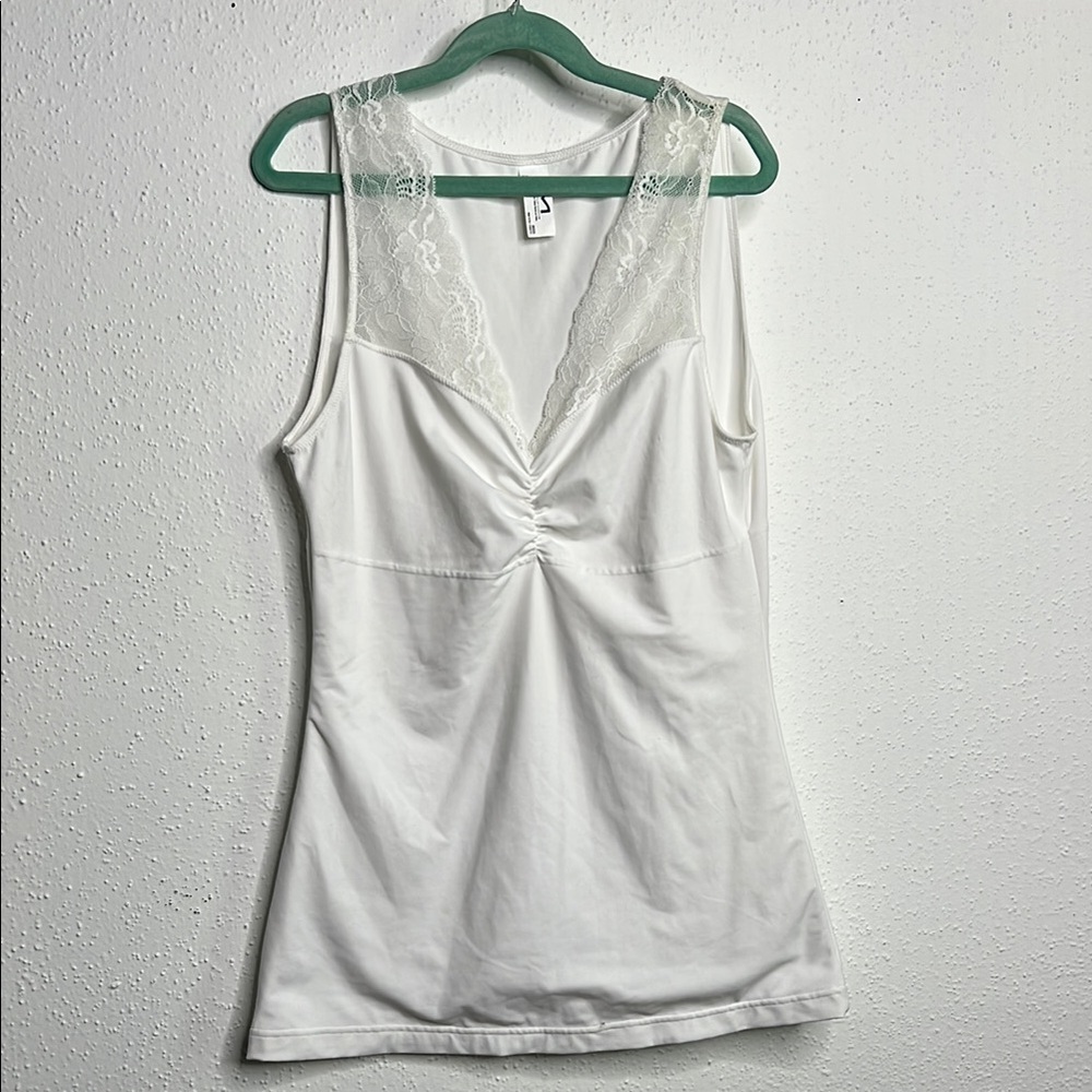 Maidenform White Shapewear V-Neck Top